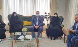 دیدار معاون امور زنان و خانواده رئیس جمهور با خانواده های معظم شهدا