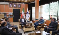 ۷۶ سفر شهرستانی در روزهای تعطیل با هدف «بررسی آخرین وضعیت پیشرفت فیزیکی پروژه ها» و «دیدار بی واسطه با مردم» انجام شد