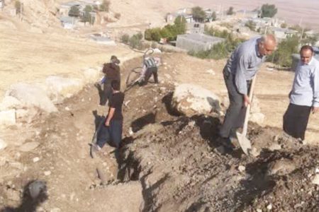 بهره مندی بیش از ۳۰۰۰ نفر از مشترکین هلیلانی از آب پایدار با اجرای ۷۴۰۰ متر اصلاح و توسعه شبکه توزیع