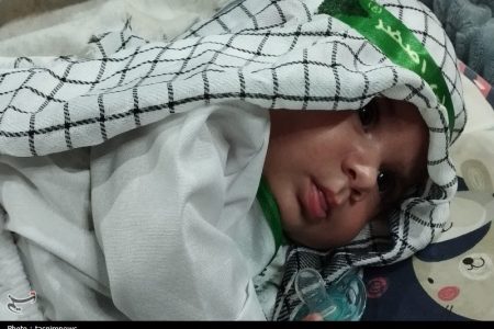 مراسم شیرخوارگان حسینی در ایلام: همدلی و عشق به اهل بیت در اولین جمعه محرم